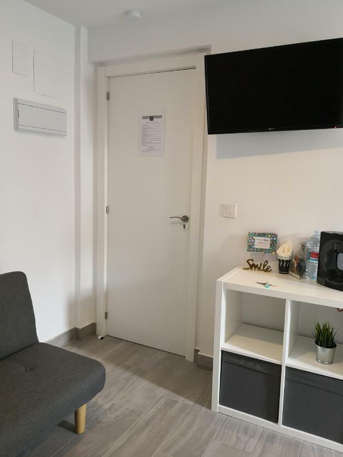 瓦伦西亚 Florista Bonito Alojamiento Bien Comunicado酒店 外观 照片